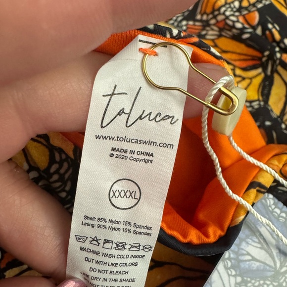 NWT Toluca butterfly swimsuit - Picture 5 of 8